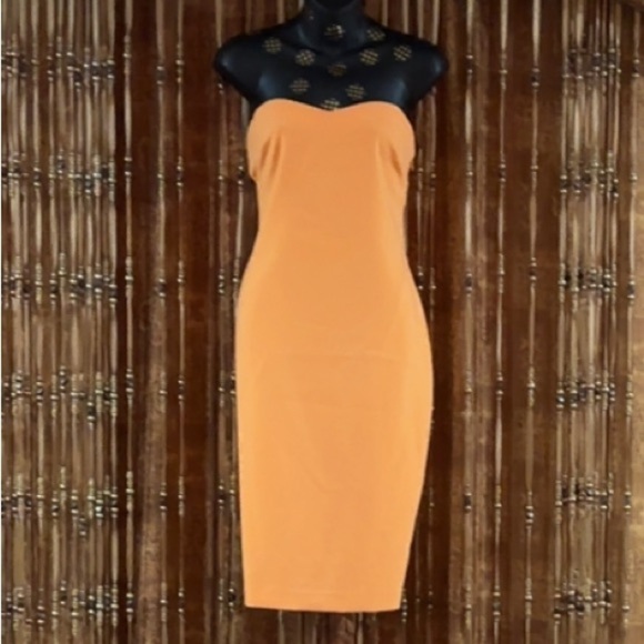Likely Women's Laurens Dress
In Mandarin Sun Tangerine Barbie Core Strapless NWT - Picture 3 of 17